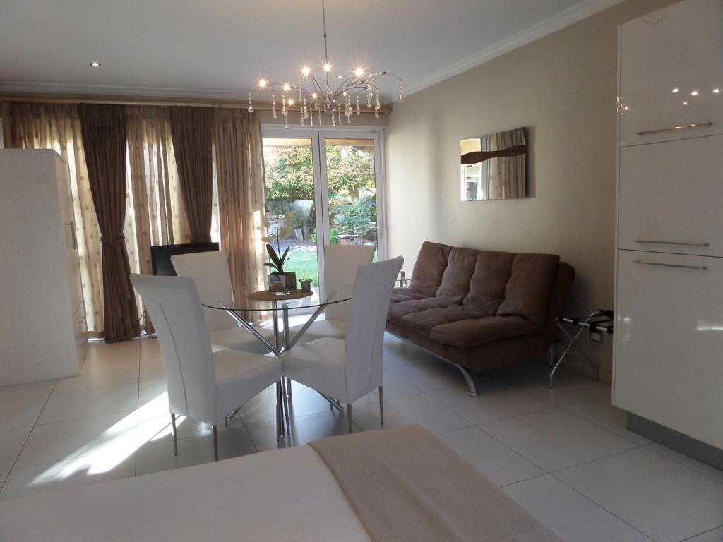 Kasa Nama Edgemead Quarto foto